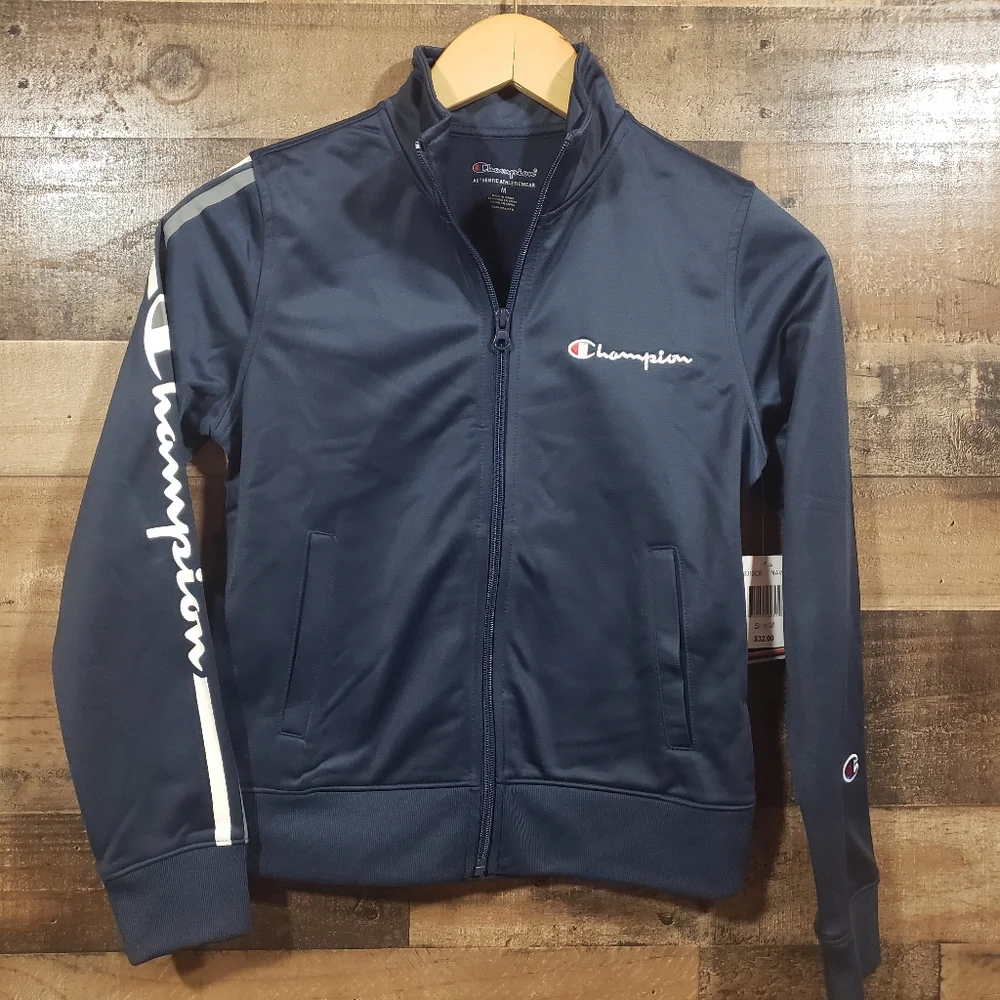 Champion‎ NWT boys logo sleeve zip jacket